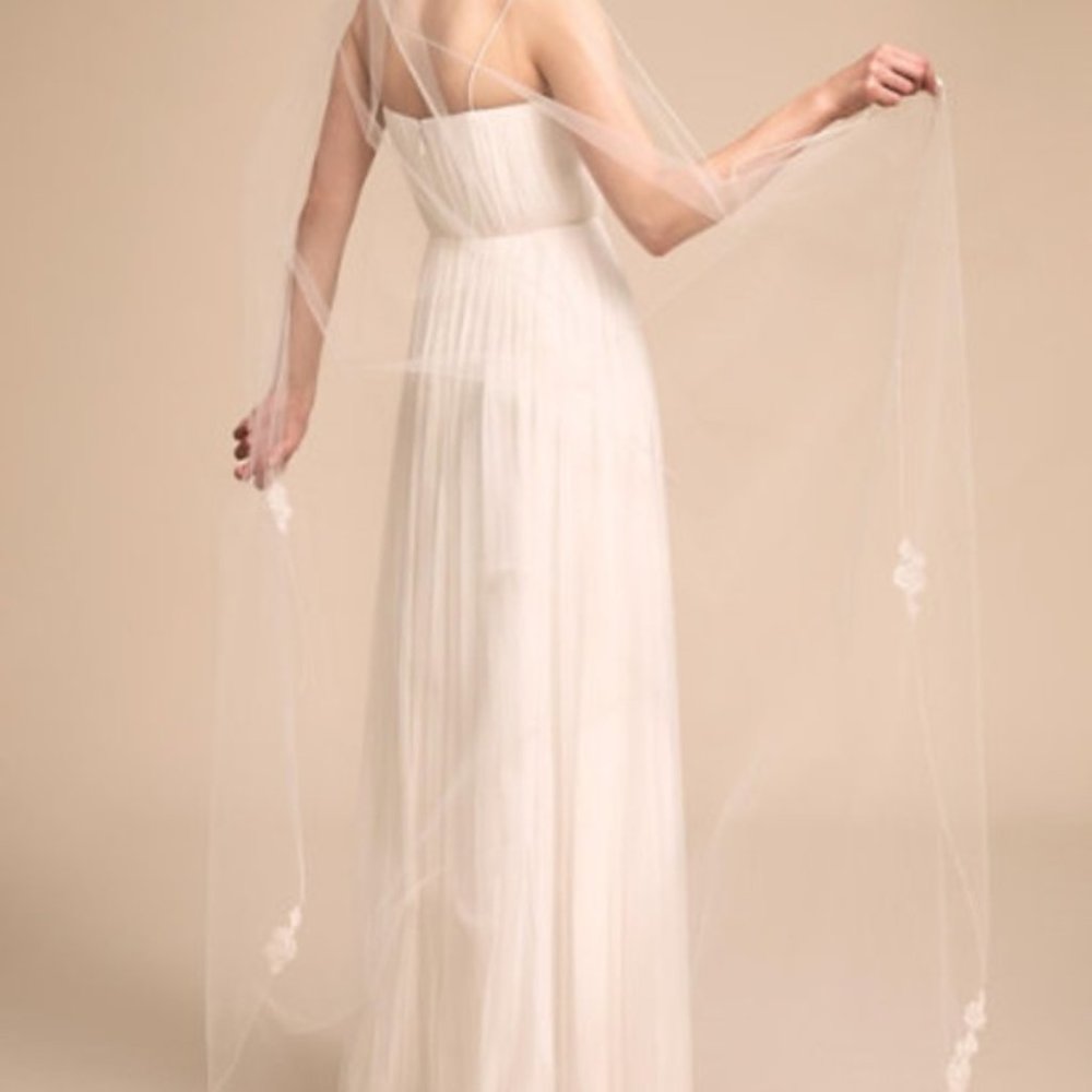 BHLDN Cambrai Veil Cathedral